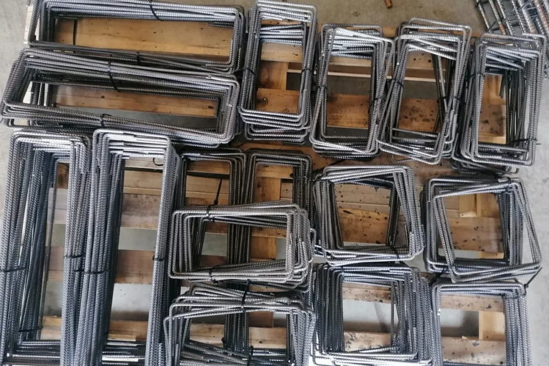 Strzemiona budowlane: rozmiary, zastosowanie i jak zapewnić stabilność?