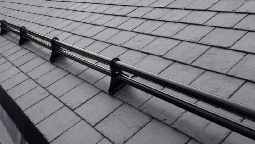 Płotek śniegowy: zastosowanie, wykonanie i jak zapewnić efektywność?